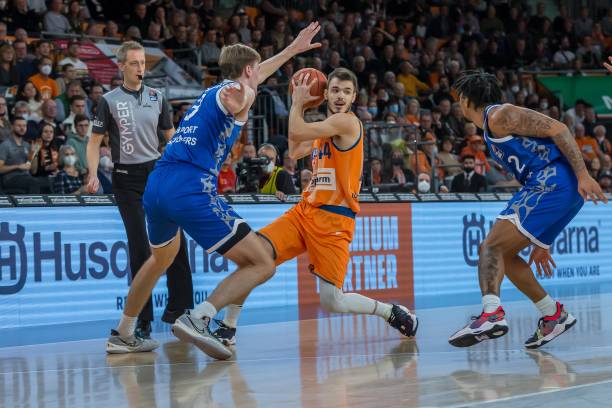 还为不同背 还为不同背