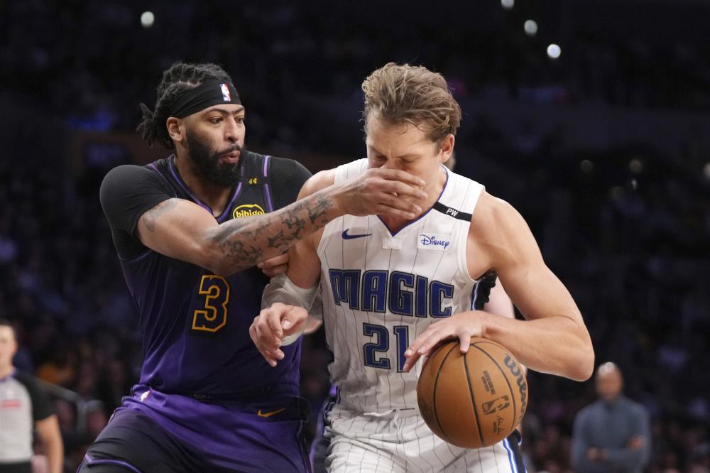 他用行动回 他用行动回