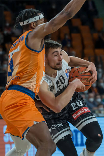 发名单与战 发名单与战